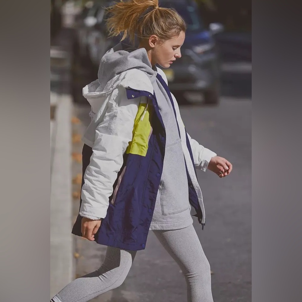 FP Movement
Searching For Something Parka - Picture 14 of 14